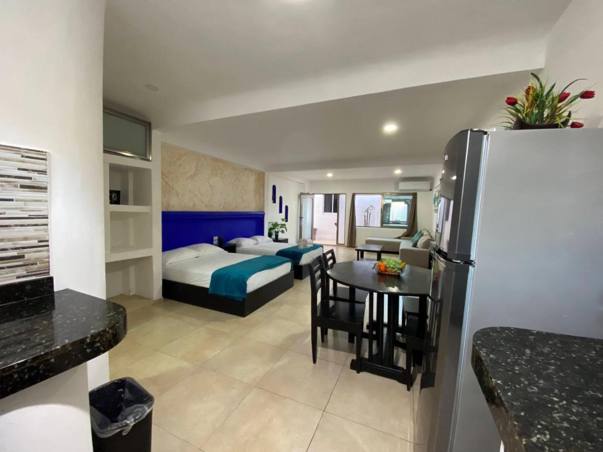 Arrecife Apartments Isla Mujeres Exterior photo