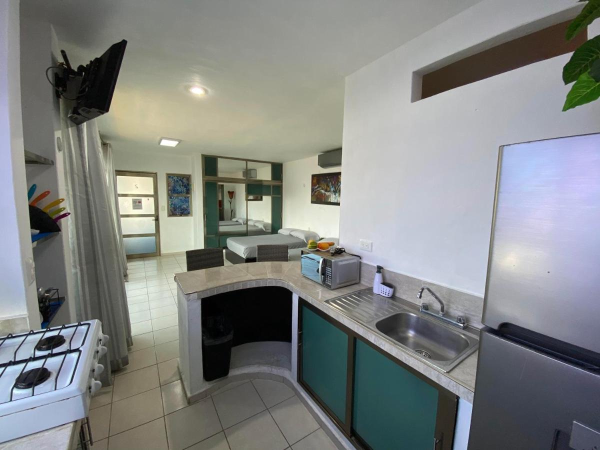 Arrecife Apartments Isla Mujeres Exterior photo