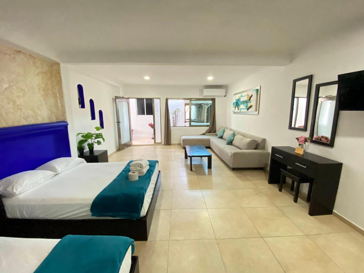 Arrecife Apartments Isla Mujeres Exterior photo