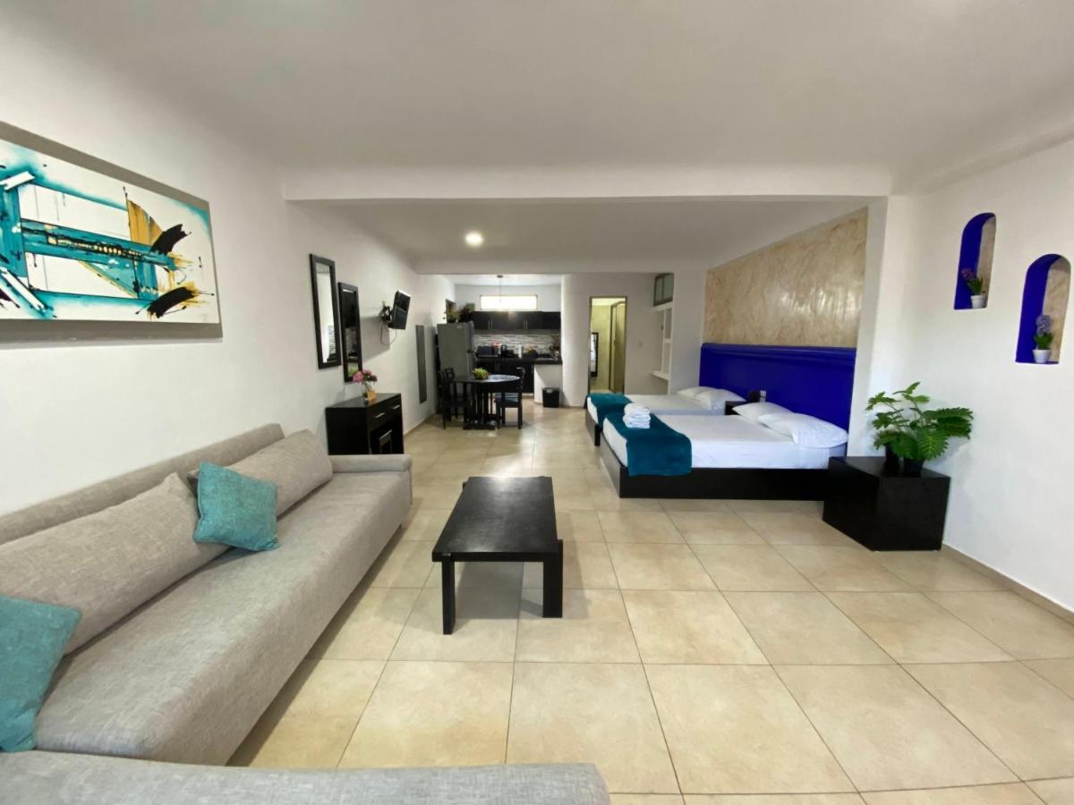 Arrecife Apartments Isla Mujeres Exterior photo